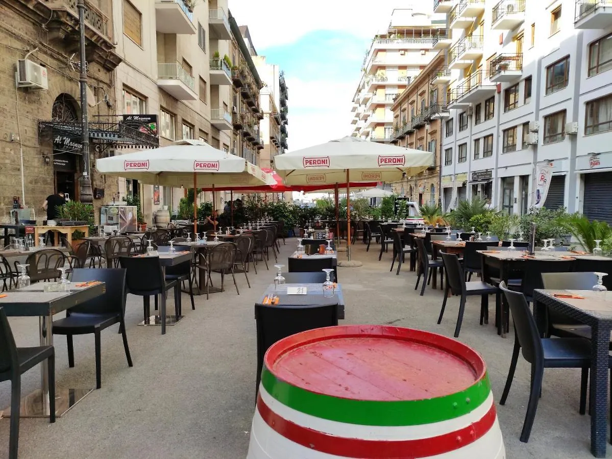 City Centre Palermo 2*,  Italy